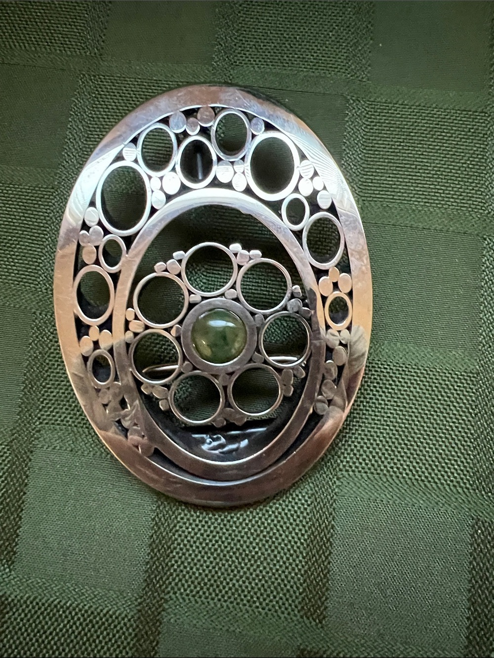 Silver Tone Oval Belt Buckle with Cutout Circles and Central Green stone - Picture 8 of 8